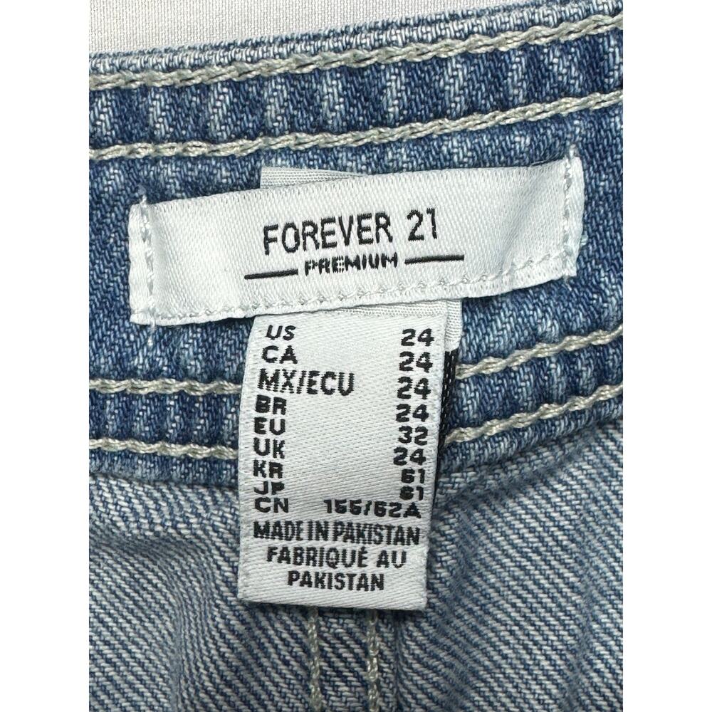 Forever 21 Women's Baggy Wide Leg Cargo Blue  Jeans - Size 24x31* - Picture 3 of 4